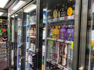 Dave's Super Duper - Beer & Wine Store